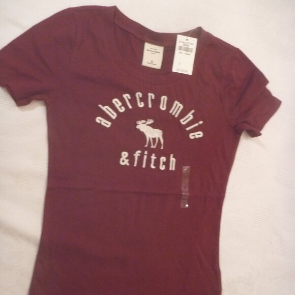 abercrombie kids Other - Abercrombie Kids Raised Letters Logo Embroidered Graphic Tee T Shirt Girls Sz M